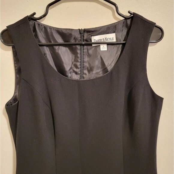 Danny & Nicole Women's Sleeveless Dress (size 8) - Picture 2 of 7